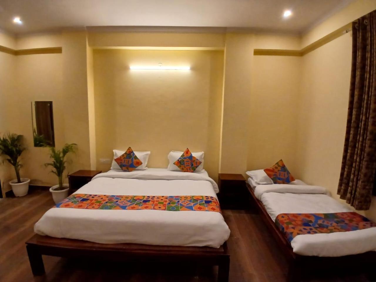 Hotel G M I, Sikar Road Jaipur Exterior photo
