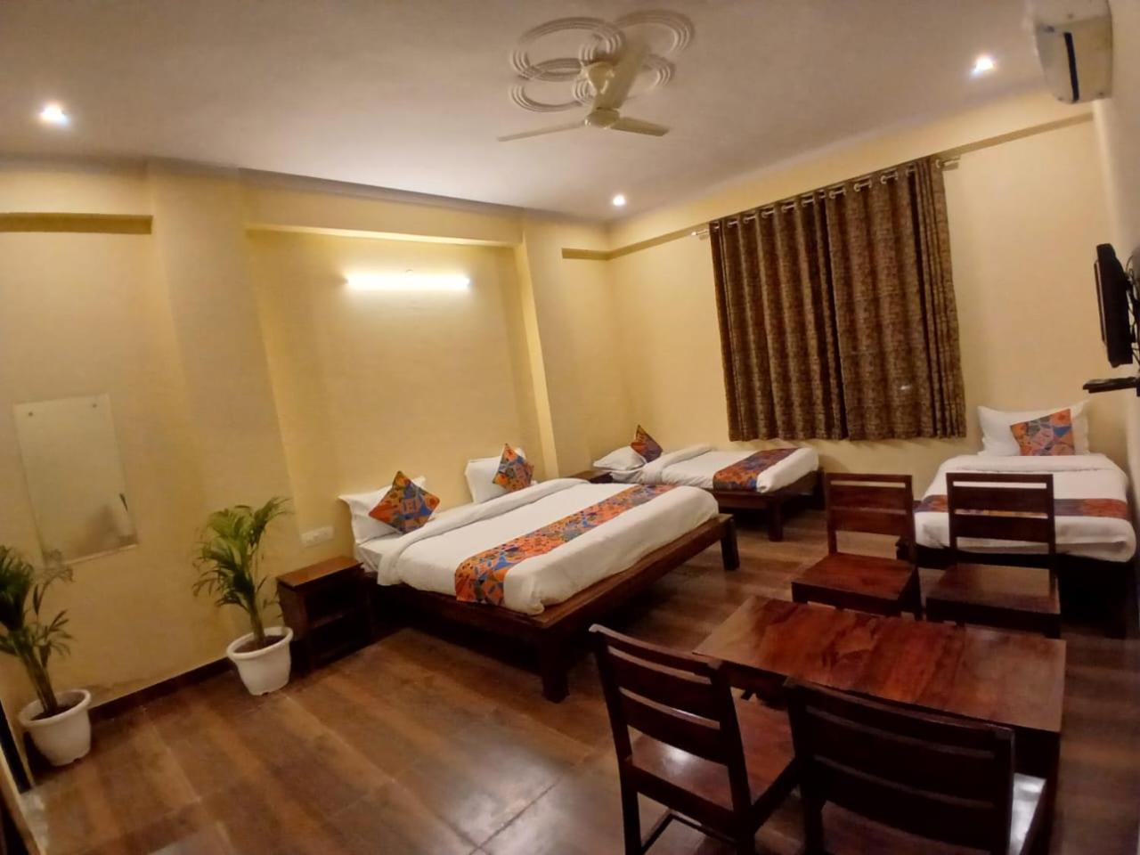 Hotel G M I, Sikar Road Jaipur Exterior photo