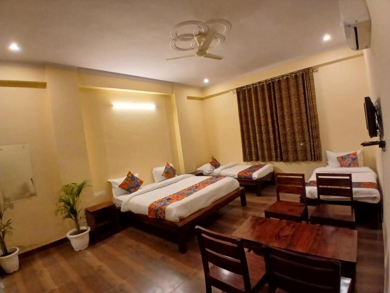 Hotel G M I, Sikar Road Jaipur Exterior photo