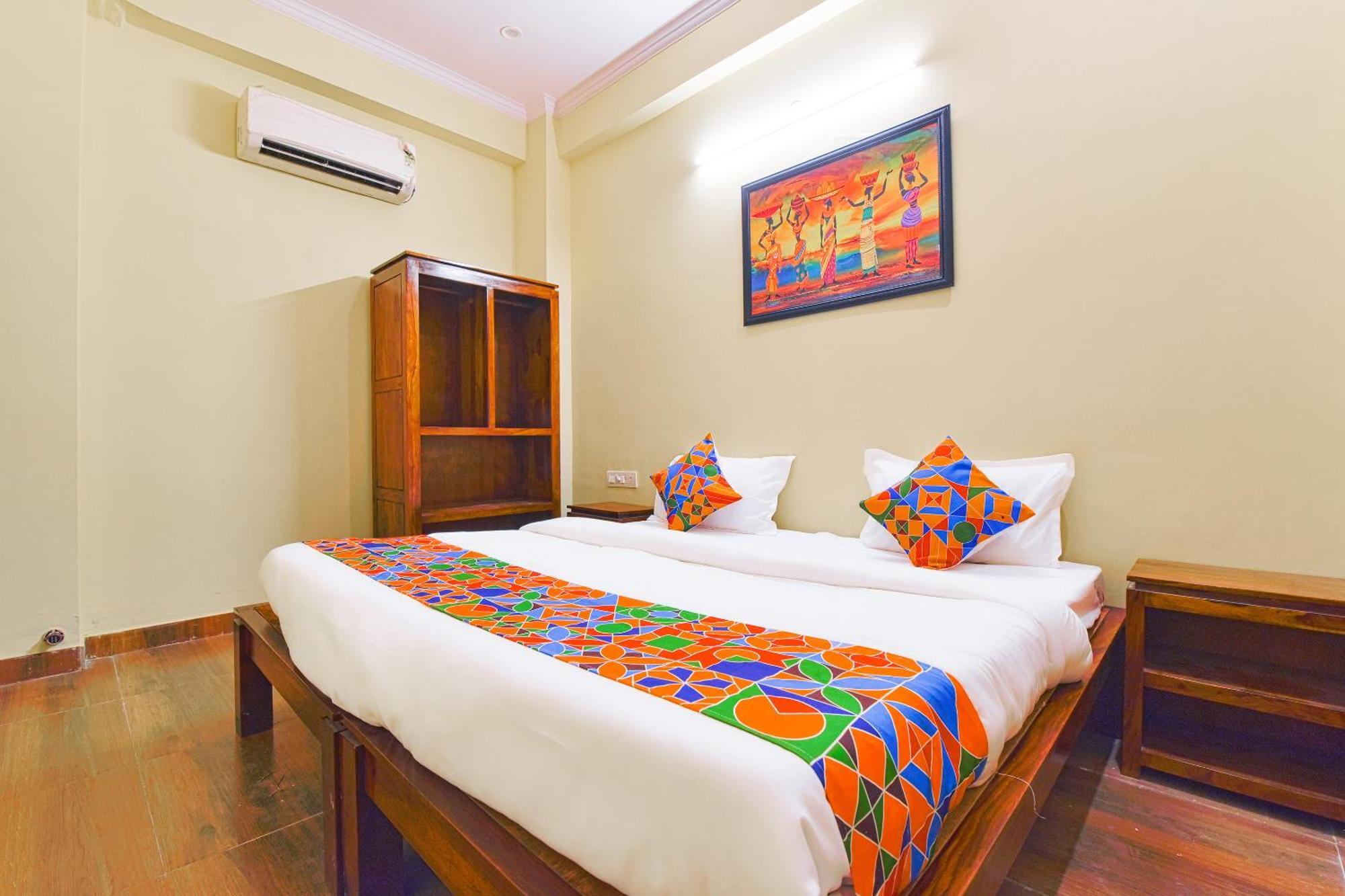 Hotel G M I, Sikar Road Jaipur Exterior photo