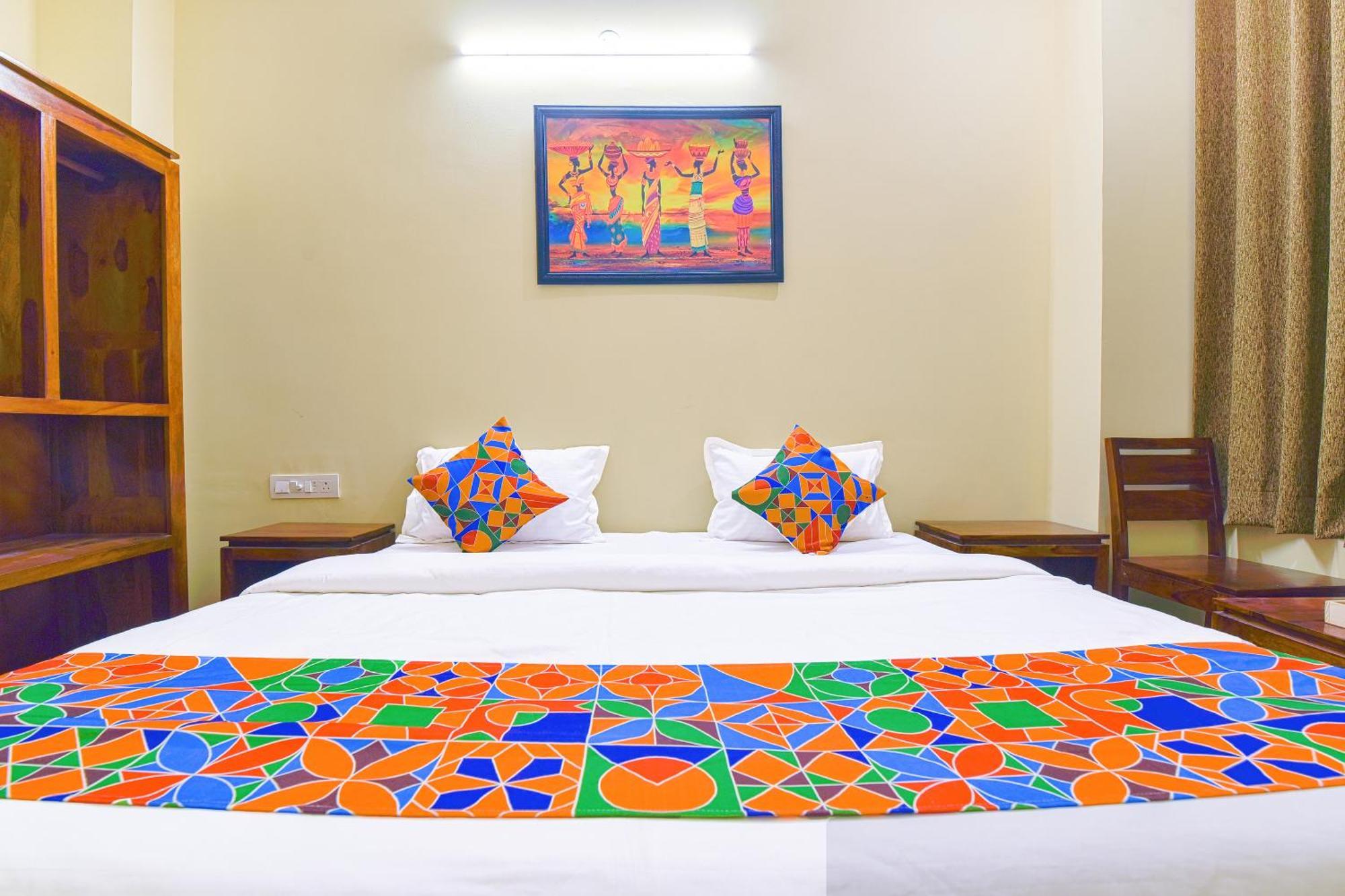 Hotel G M I, Sikar Road Jaipur Exterior photo